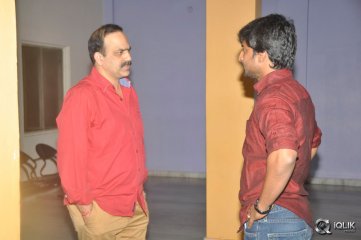 Celebs at Janda Pai Kapiraju Movie Special Show